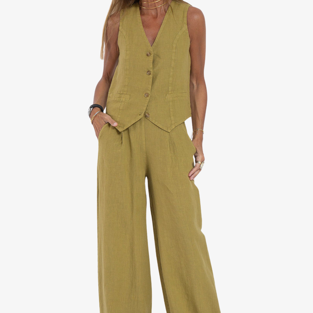 Celeste | Women’s Buttoned Vest and Wide-Leg Trousers Set