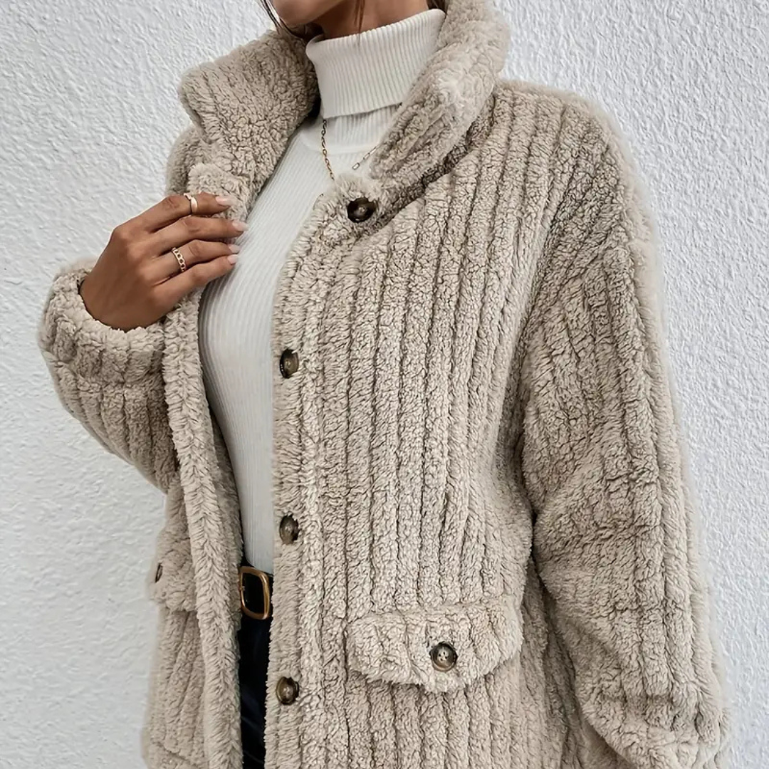 Women’s Buttoned Cardigan