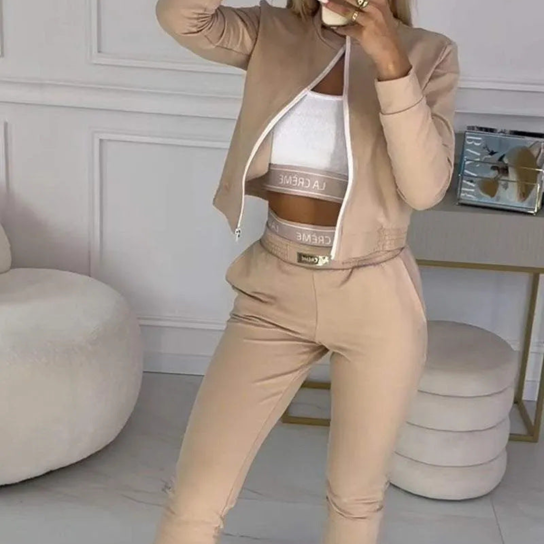 Nova | Women’s Modern Jogger Set
