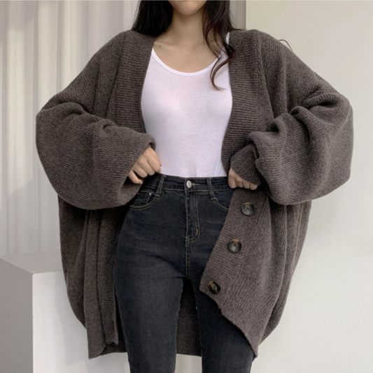 Women’s  Buttoned Knit Cardigan